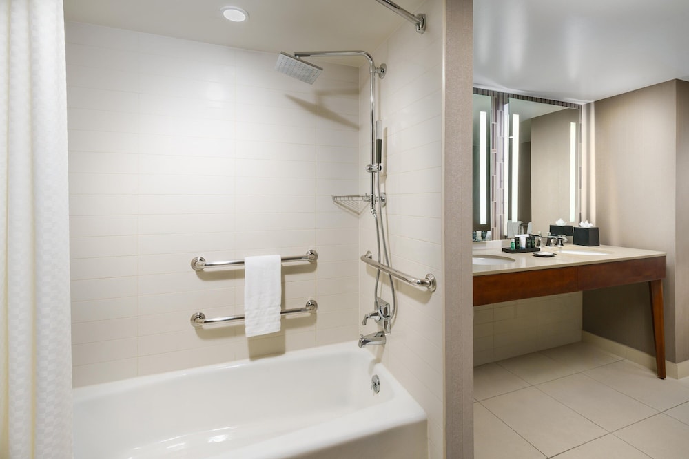 The Westin Portland Harborview 13/58