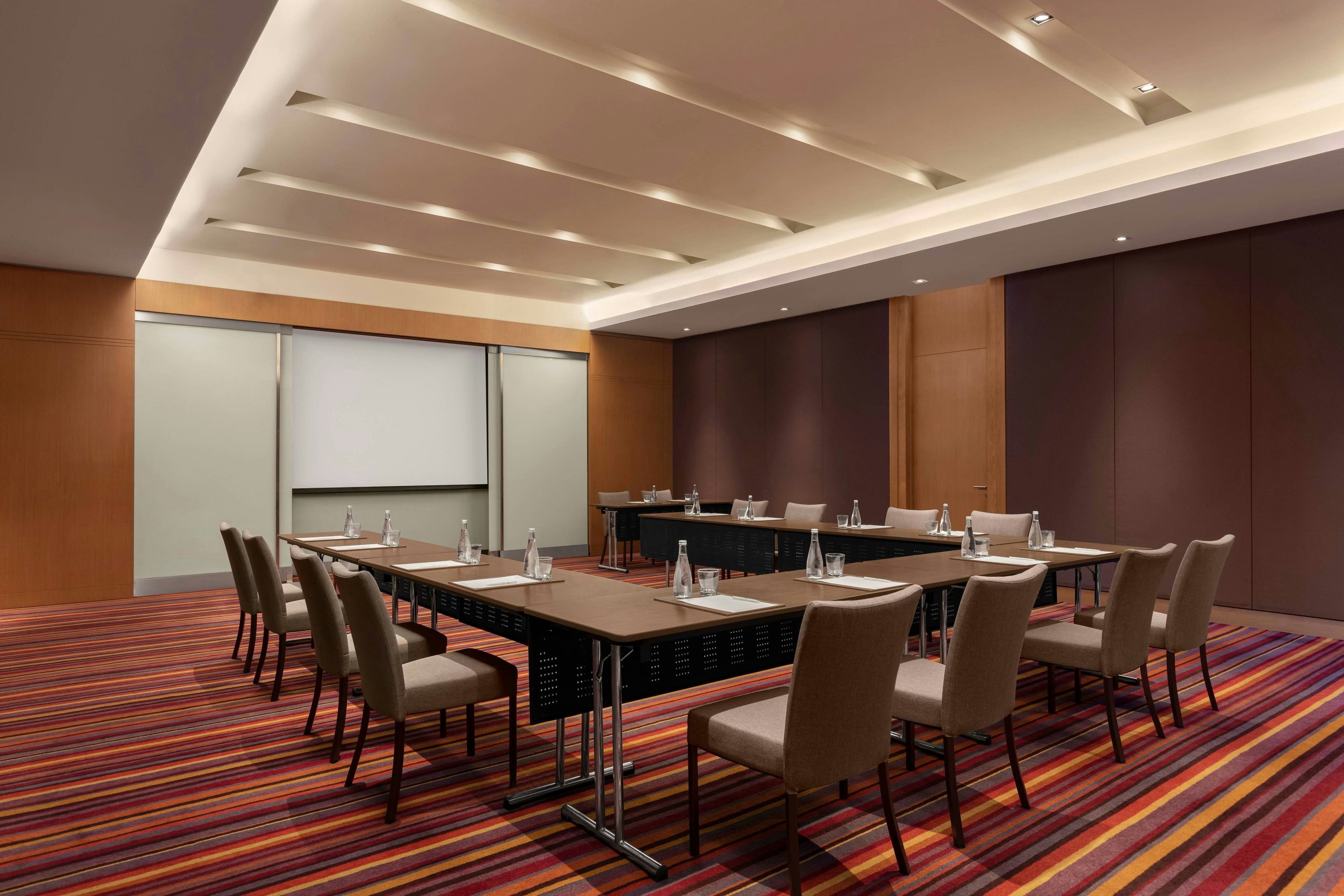 Sukhumvit Park Bangkok - Marriott Executive Apartments 9/14