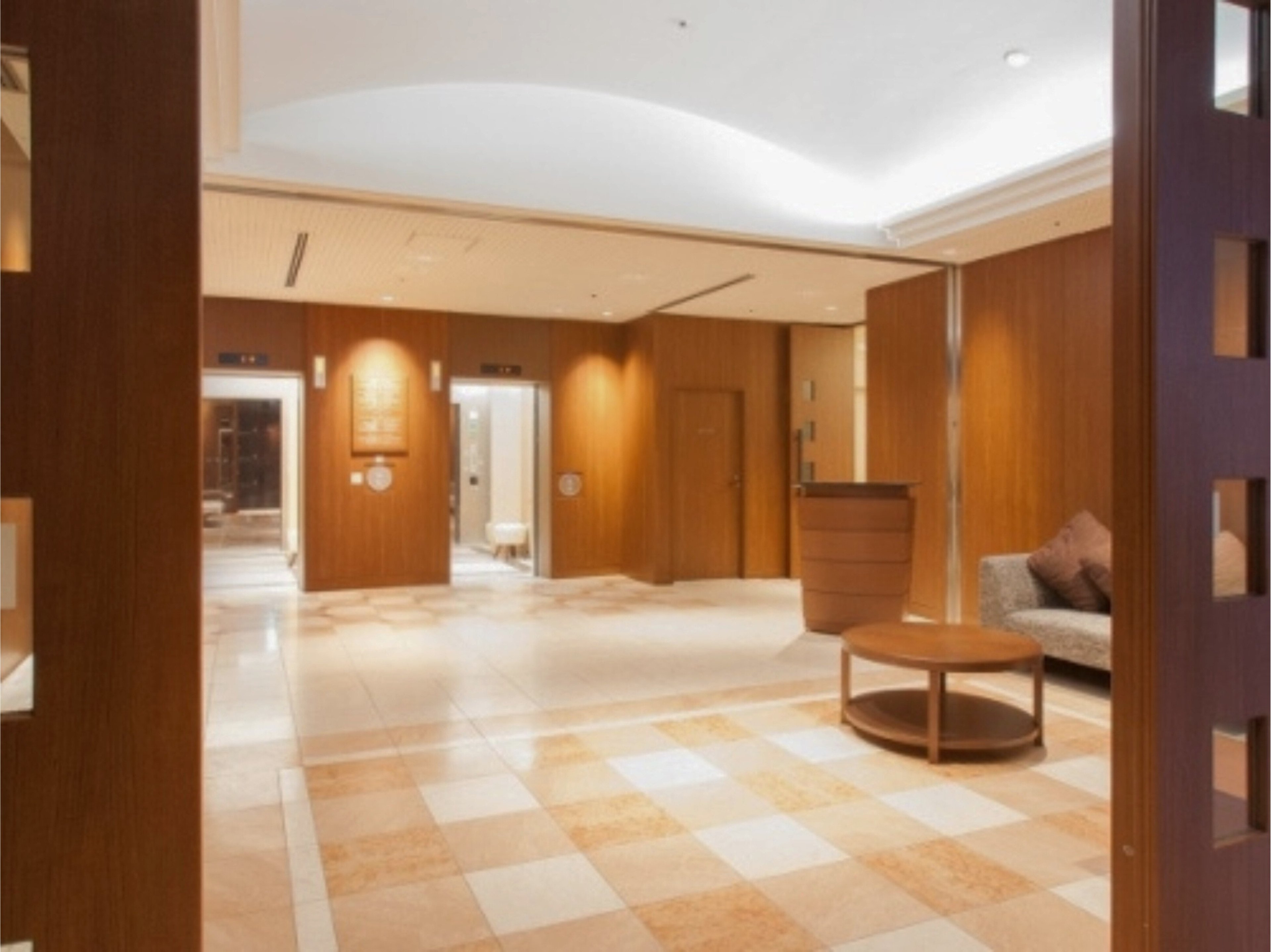 Holiday Inn ANA Kanazawa Sky 46/80