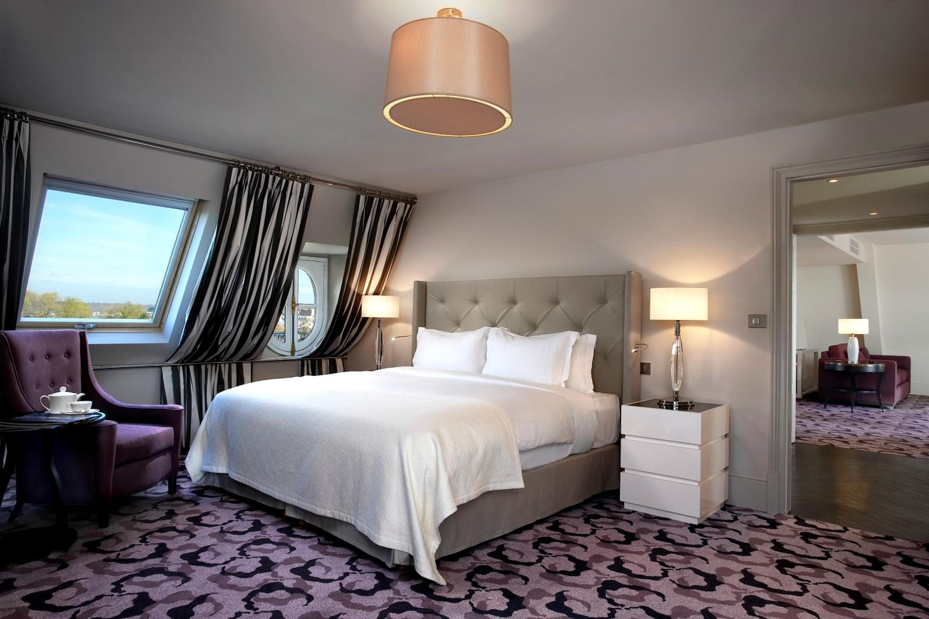 Palace, 5 Star, Suite, King Bed, Castle View