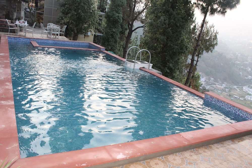 The Fern Hillside Resort Bhimtal 9/76