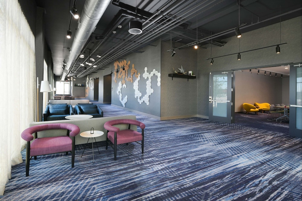 Aloft Dallas Euless 42/44