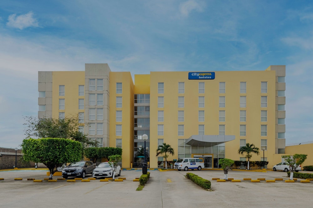 City Express by Marriott Minatitlan 56/61