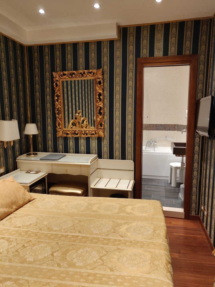 Hotel Ca Marinella 15/53