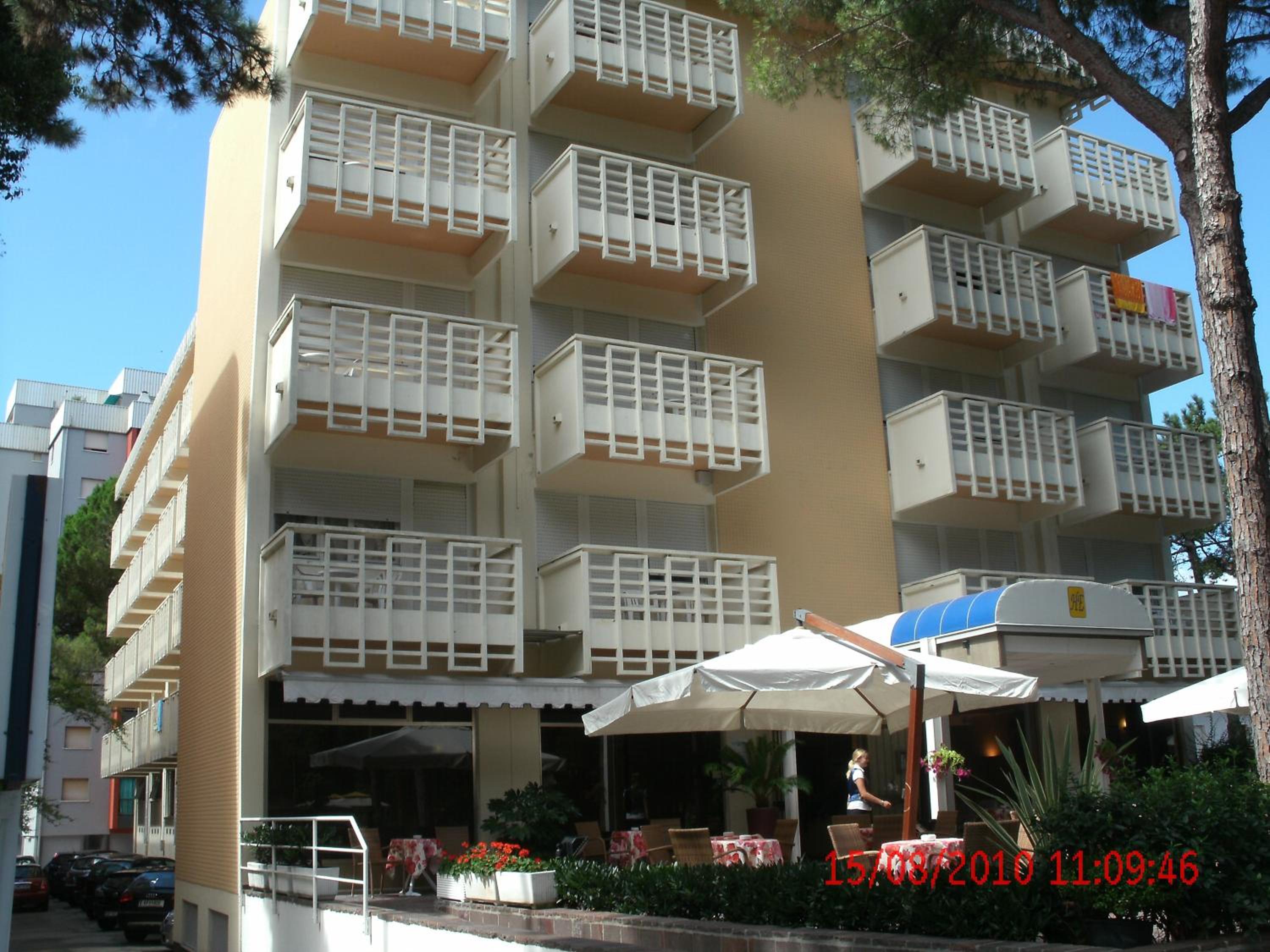 Hotel Eros 1/50