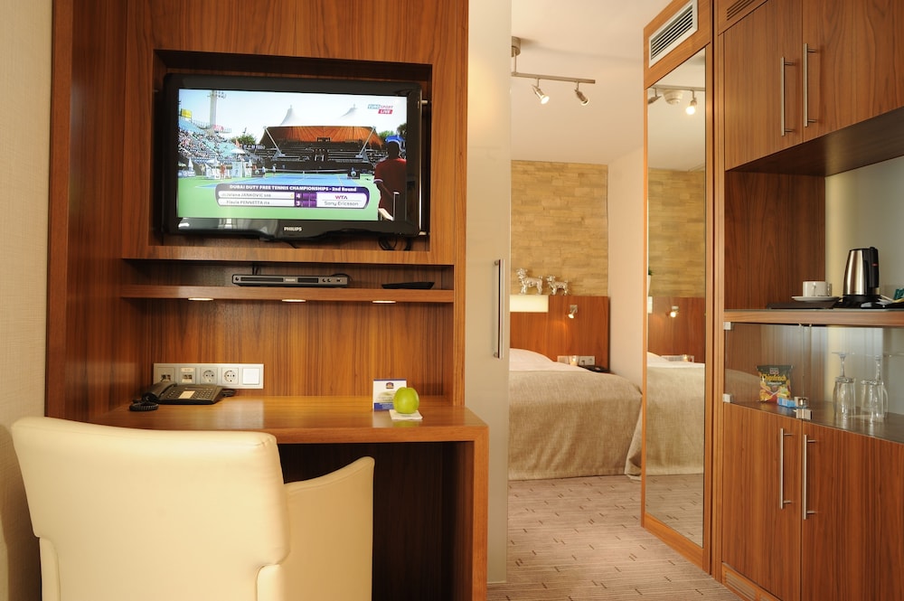 Parkhotel Oberhausen 33/52