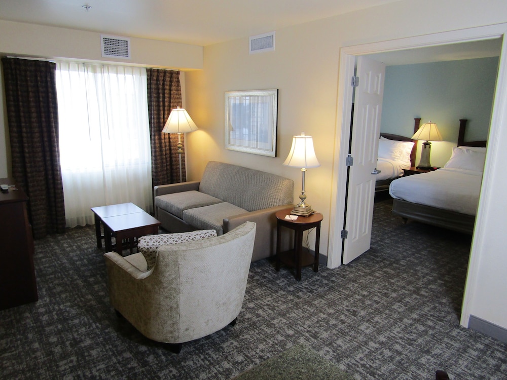 STAYBRIDGE SUITES ROCHESTER - UNIVERSITY 50/78