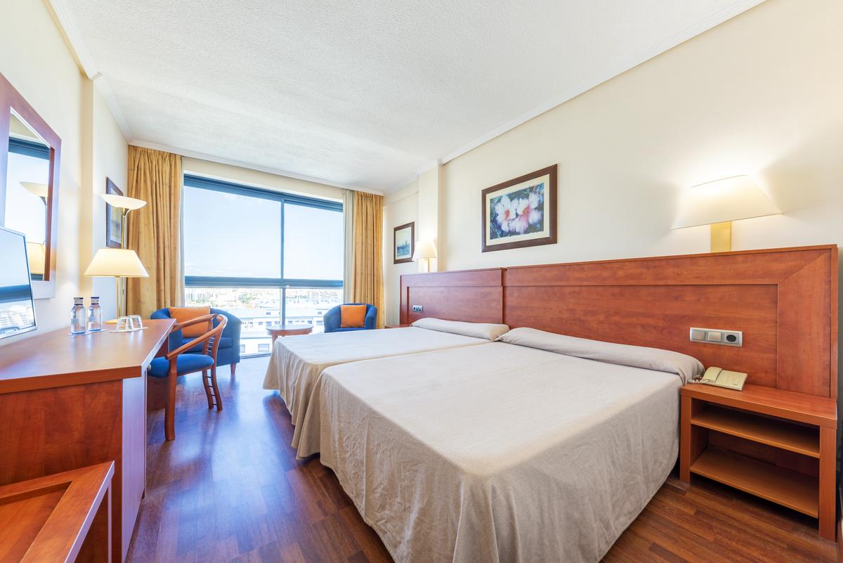 Essential, Family, Double Bed