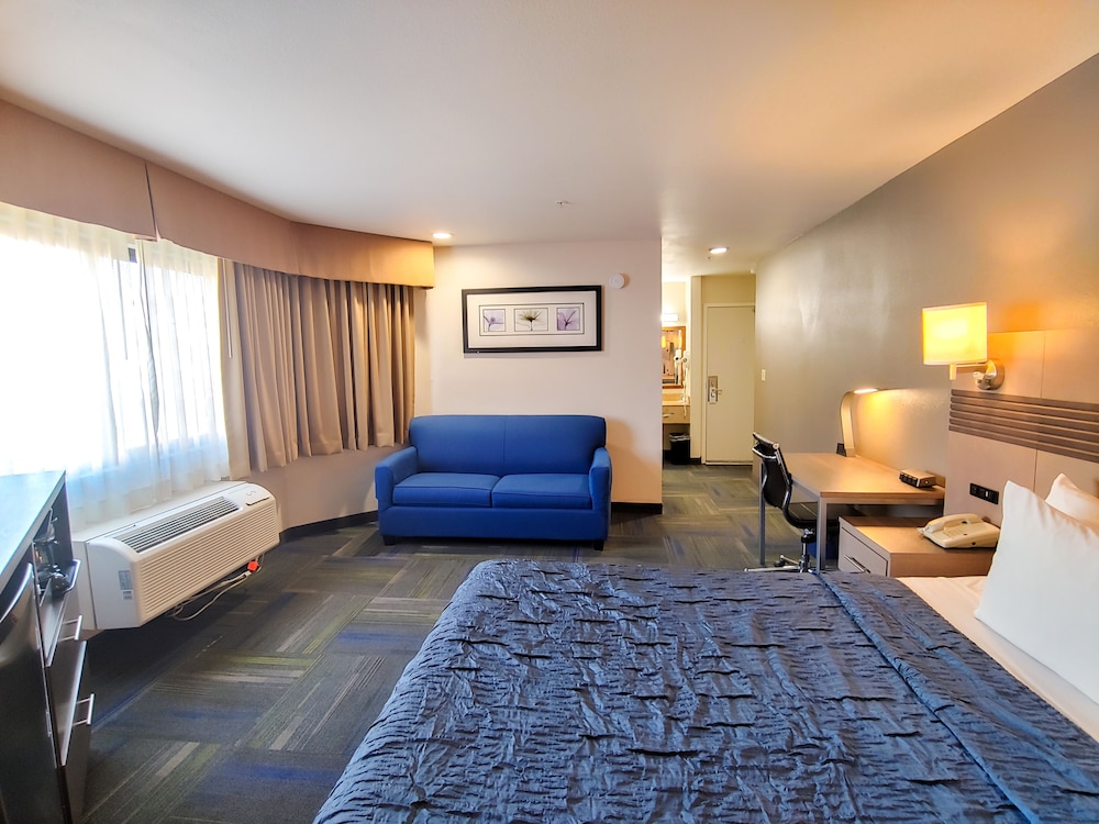 Buena Vista Motor Inn 9/30
