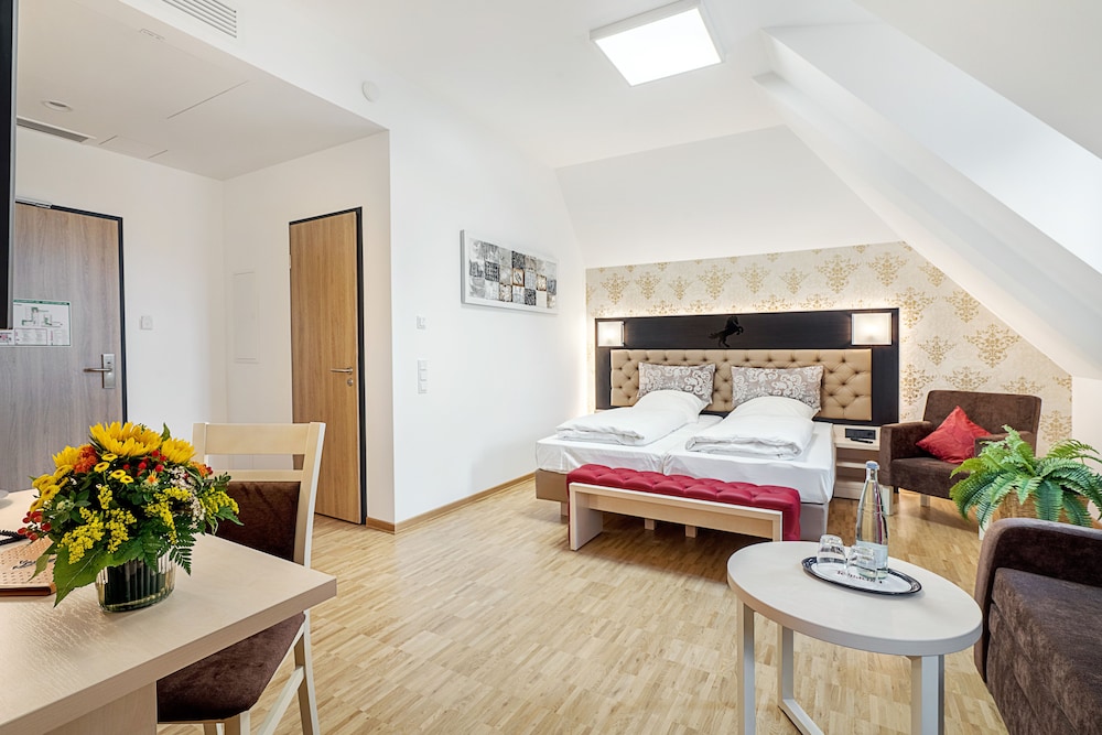 Hotel Rappen 12/36