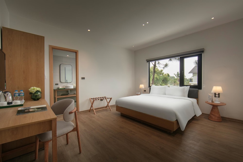 Rivana Retreat 17/46