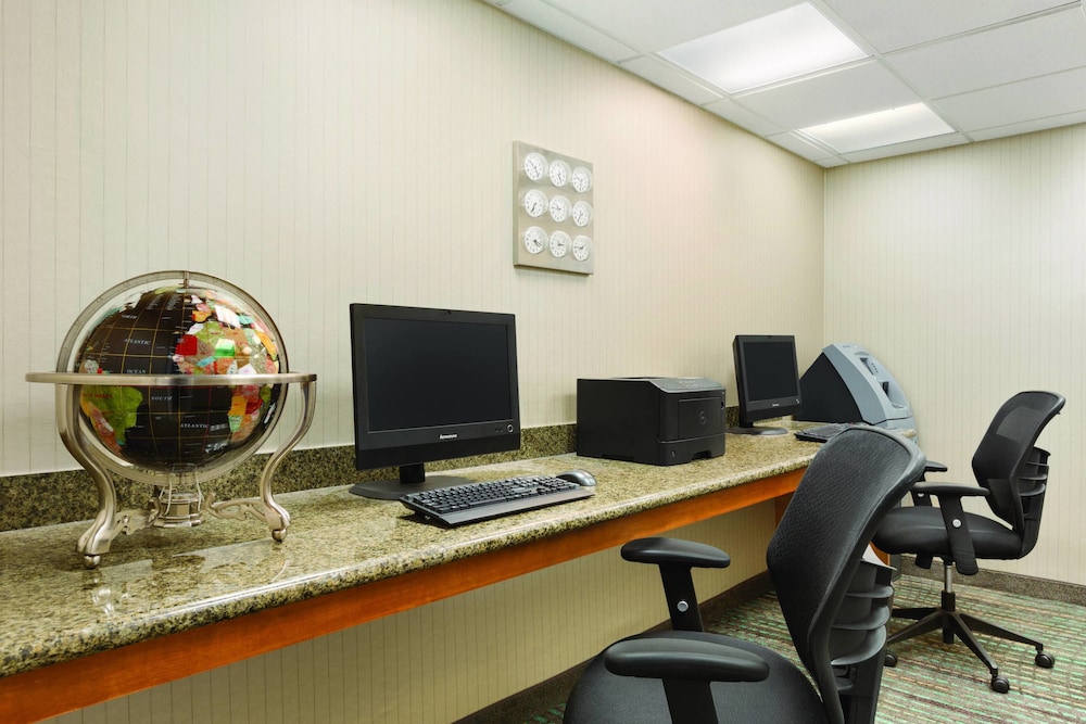 Residence Inn by Marriott Newport/Middletown 34/38