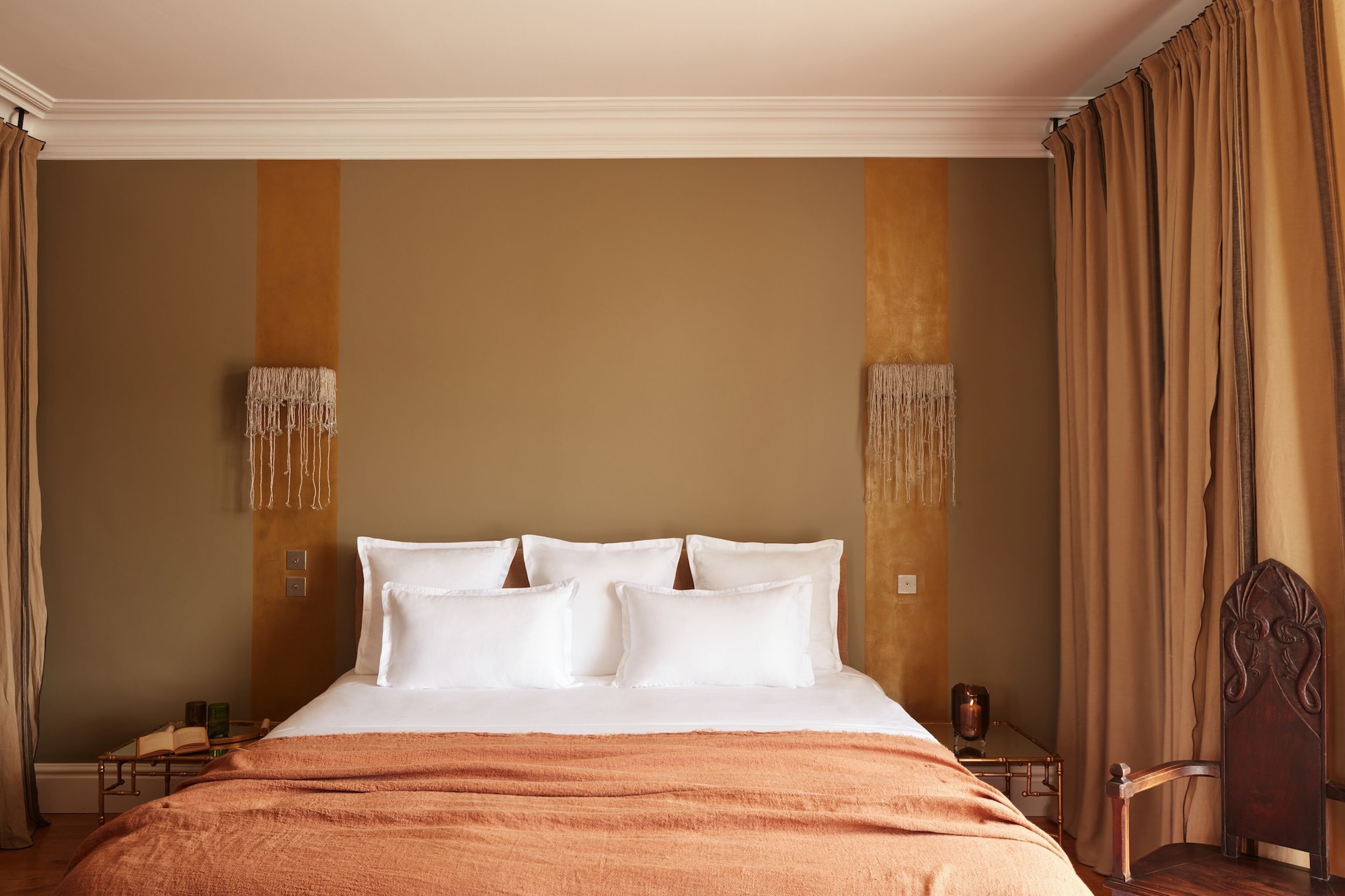 Spa, Lodge, King Bed