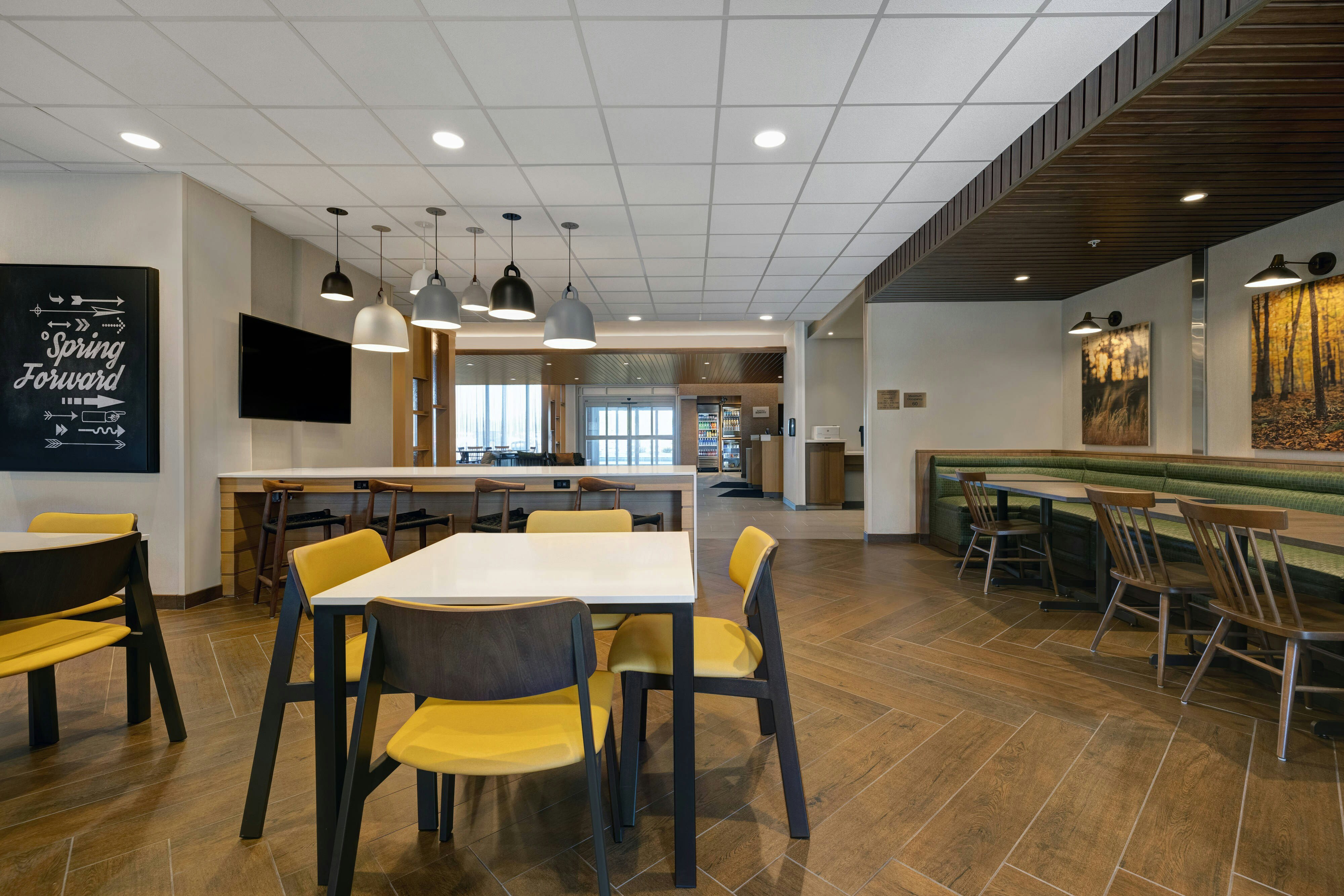 Fairfield Inn & Suites by Marriott Milwaukee Brookfield 20/23
