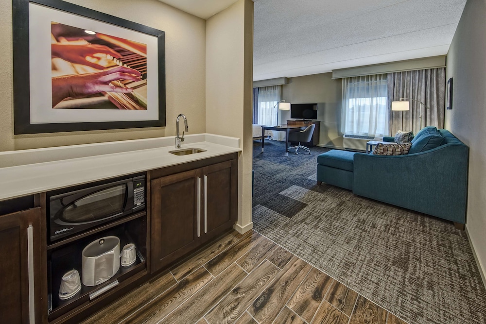 Hampton Inn And Suites Nashville Hendersonville 7/54
