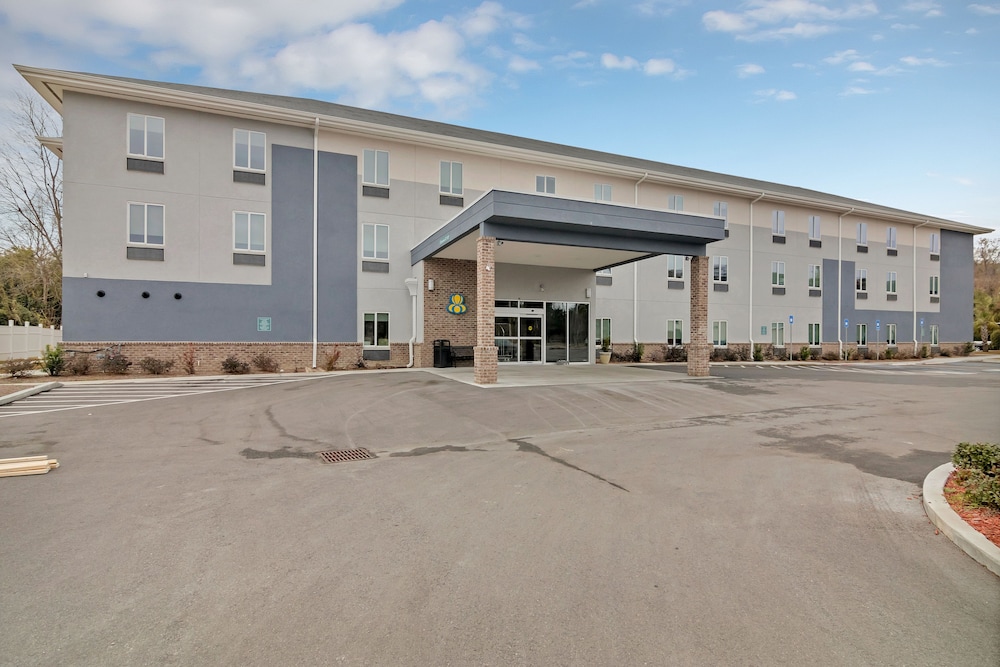Iris Garden Inn 51/54