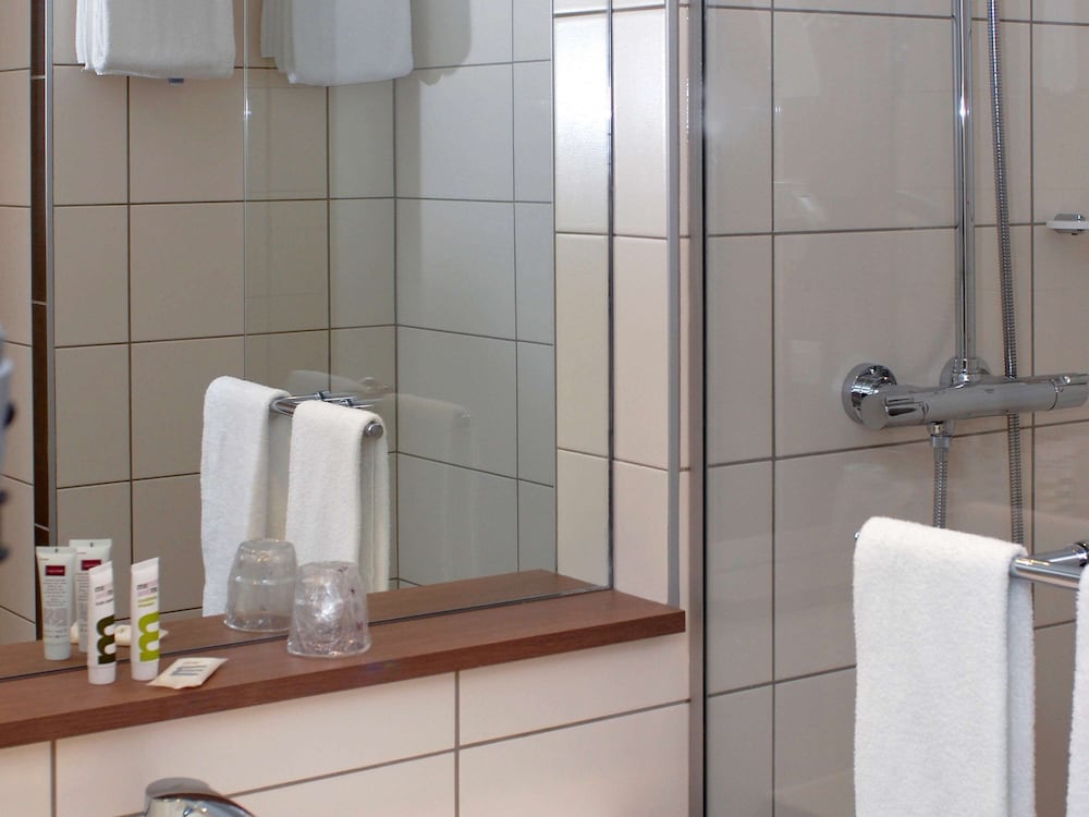 Mercure Caen Centre Port de Plaisance 26/75