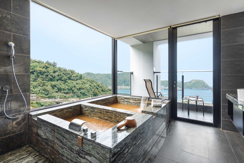 Lakeshore Hotel Suao 29/62