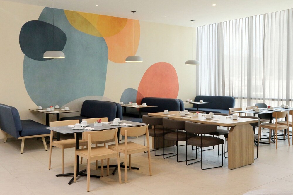 City Express Plus by Marriott Monterrey Centro 51/57