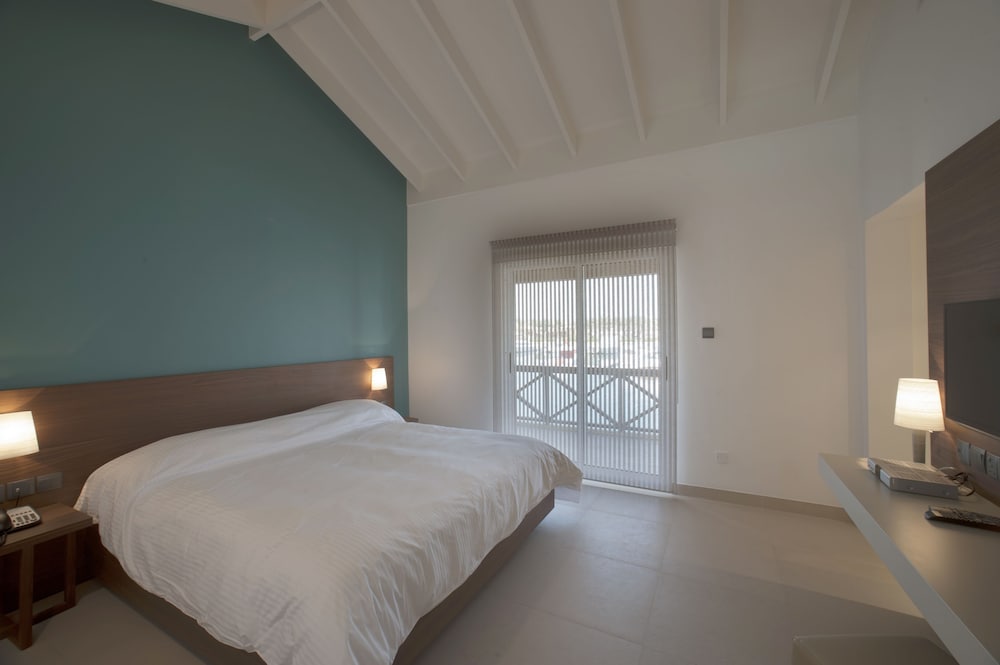 Al Bander Hotel & Resort 8/50