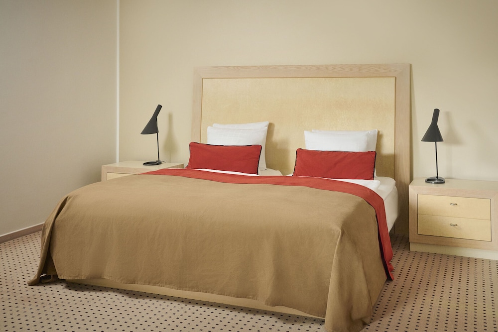 Tree Top, Deluxe, Twin Beds