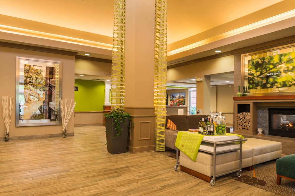 Hilton Garden Inn Charlottesville 25/47