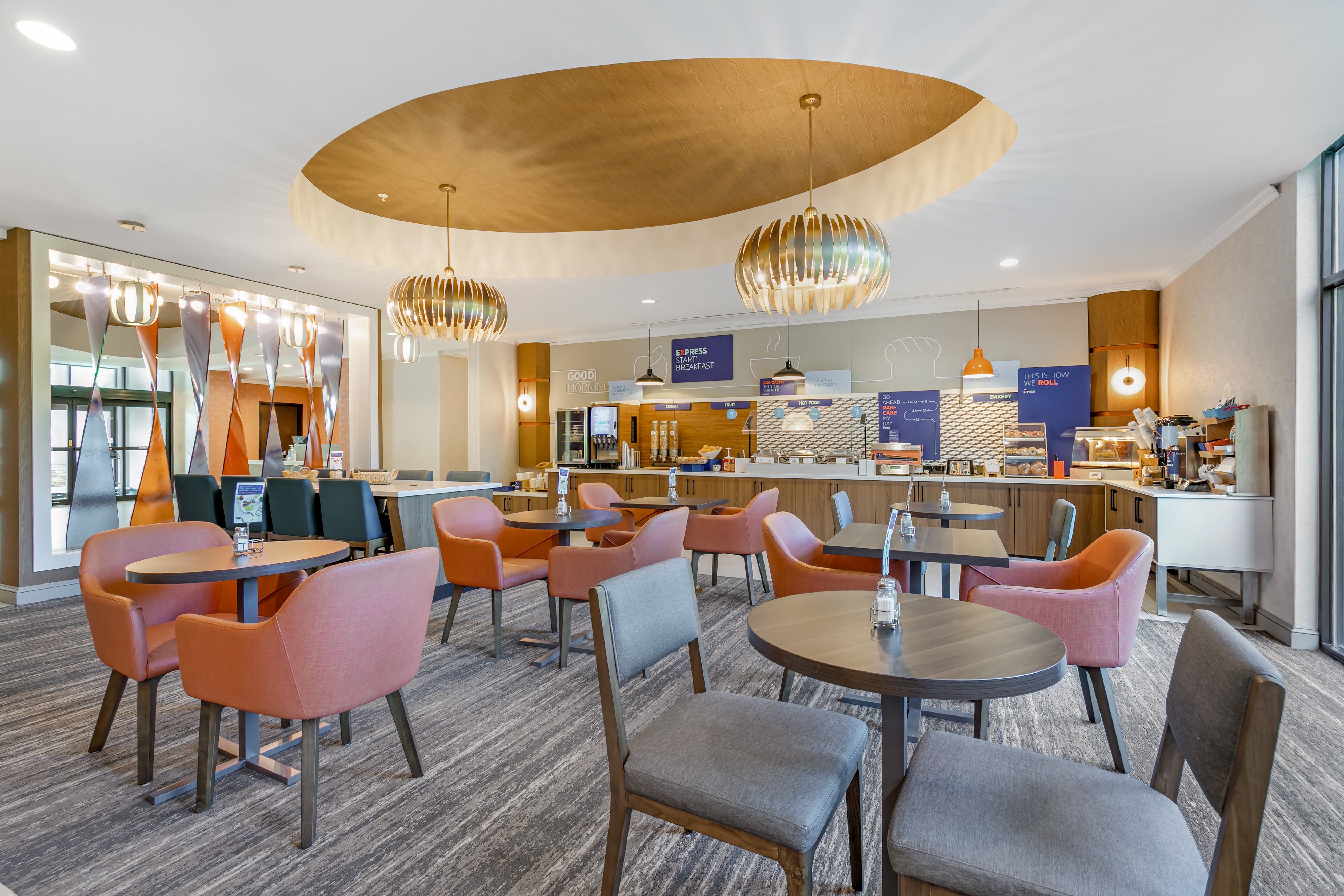 Holiday Inn Express & Suites Clemson - Univ Area 56/82