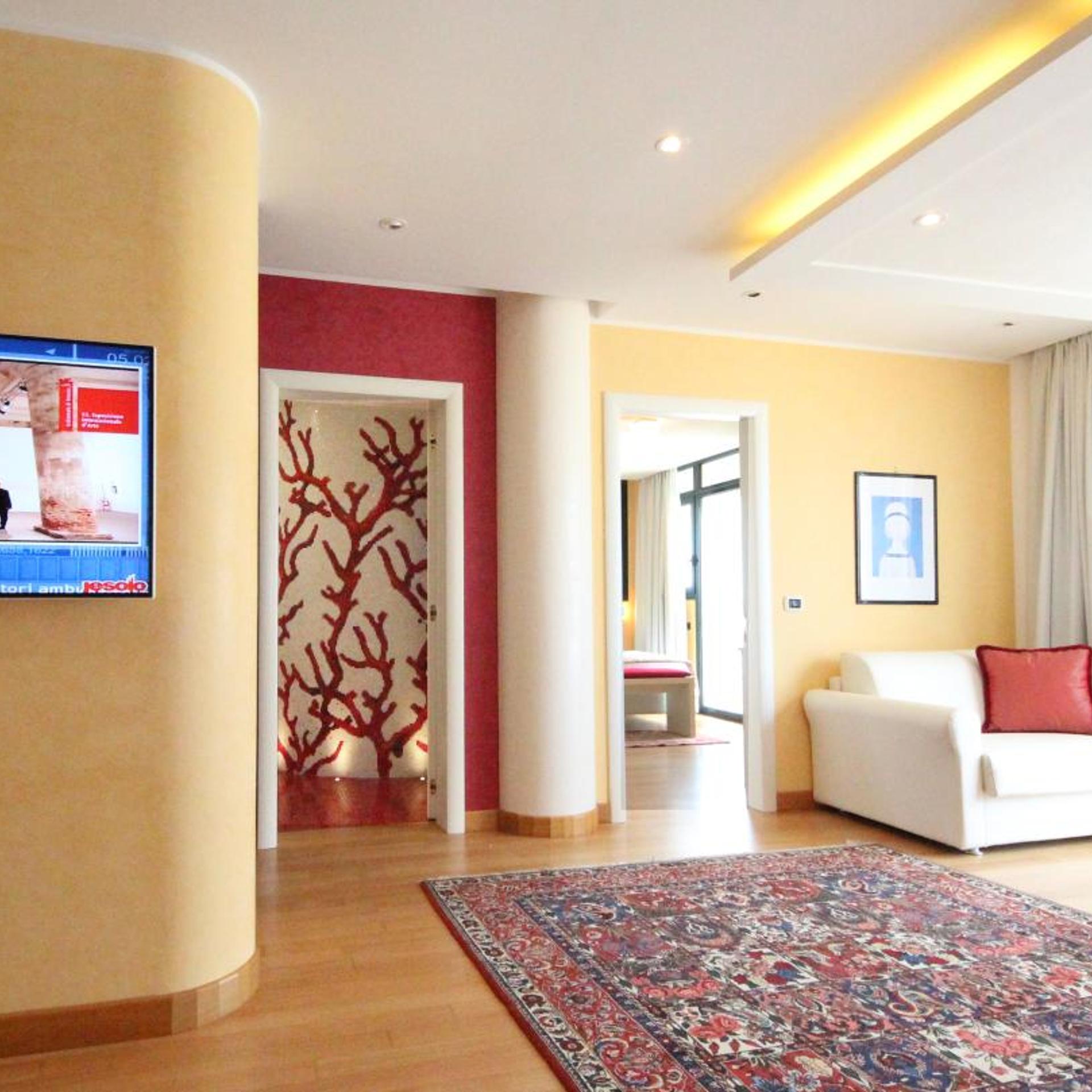 RUHL BEACH HOTEL AND SUITES 13/54