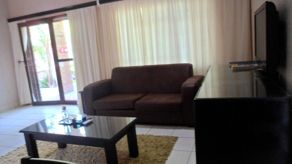 Queness Inn 18/41