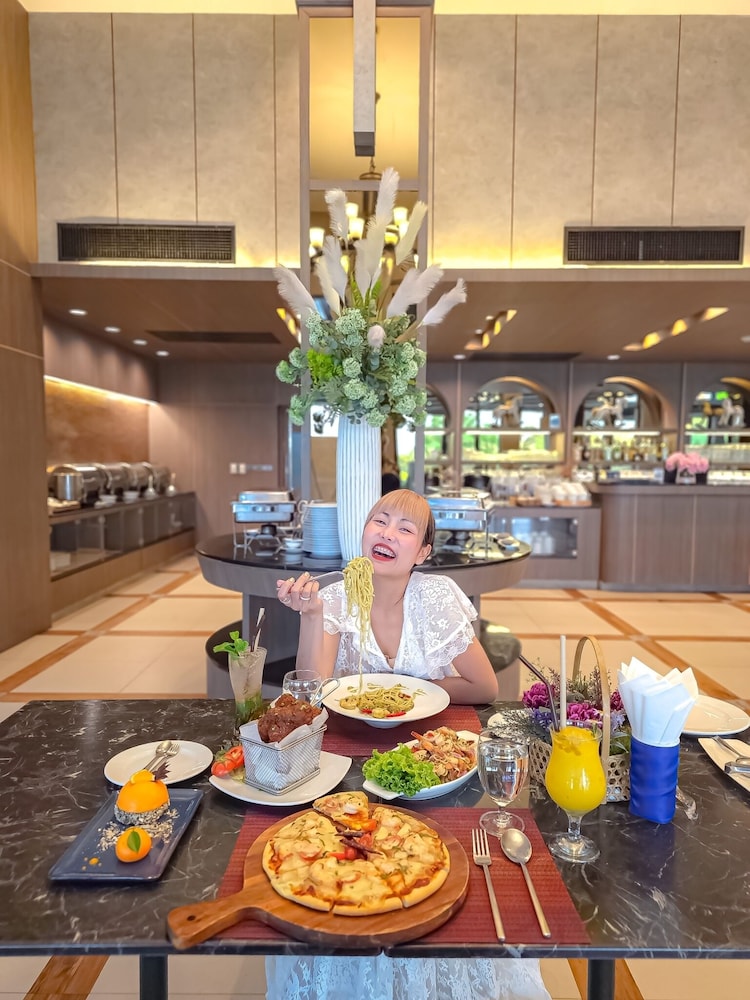 The Cavalli Casa Resort 38/50