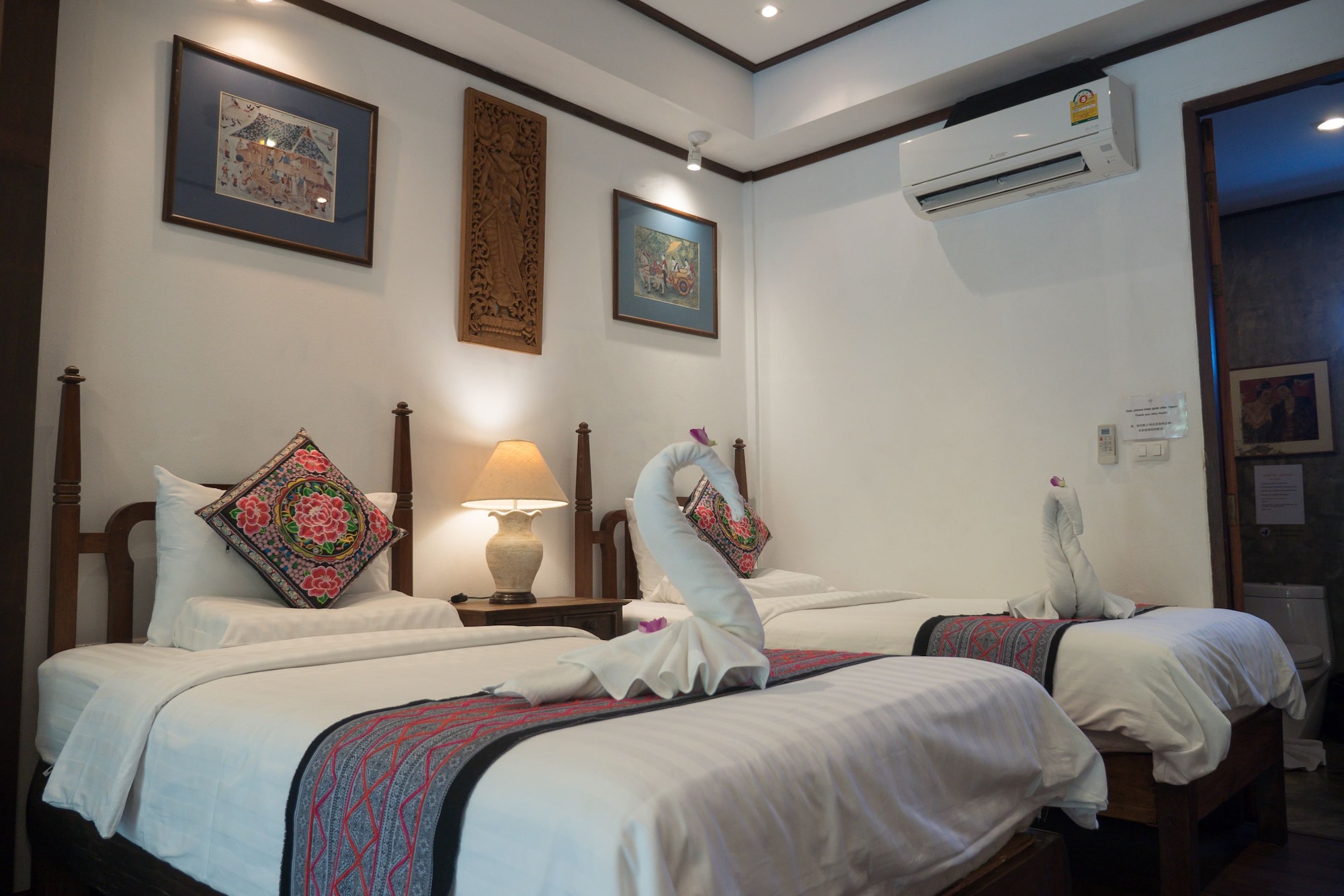 STANDARD, TWIN BEDS, RESORT VIEW