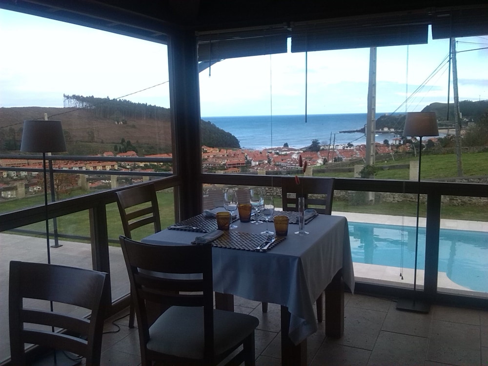 Villadesella Hotel 24/36