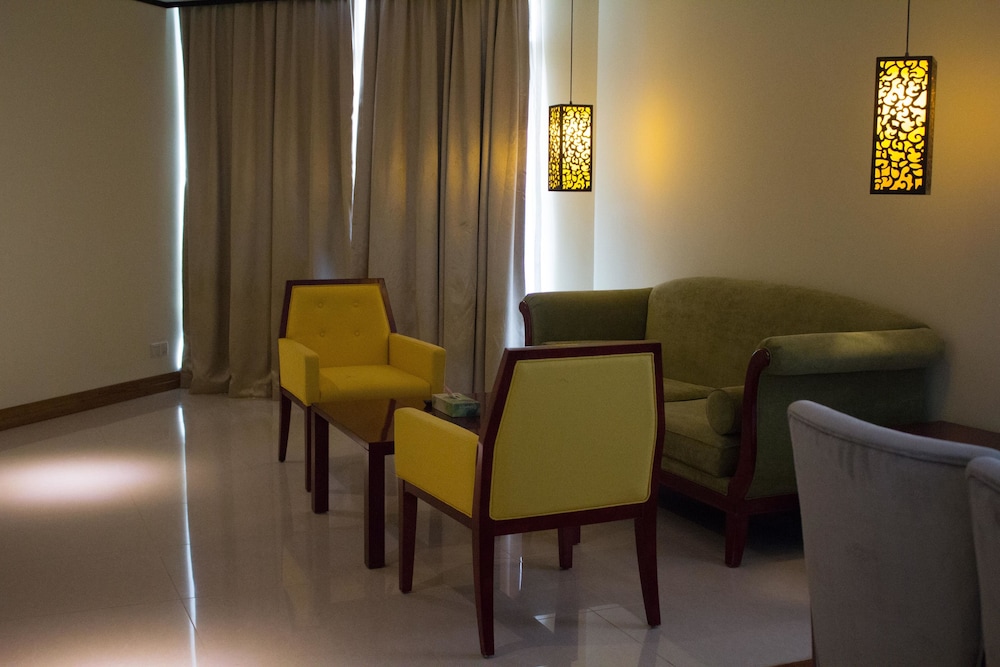 Sayeman Beach Resort 40/55