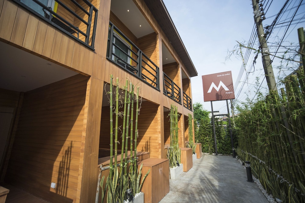 The M Pool Villas Bangkok - Bts Ekkamai 4/26