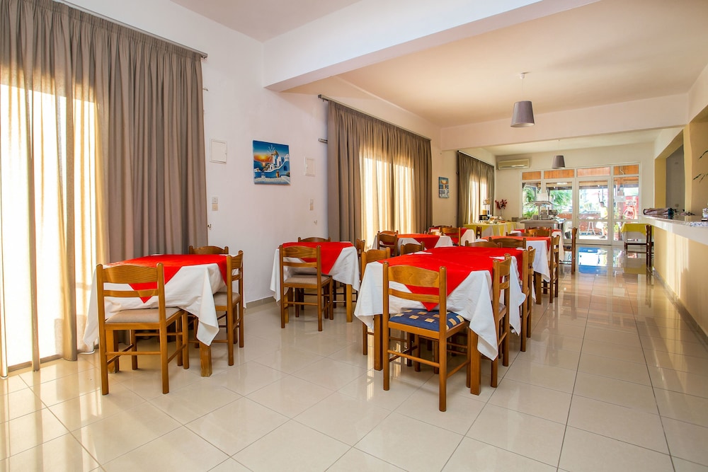 Mon Repos Hotel 43/50