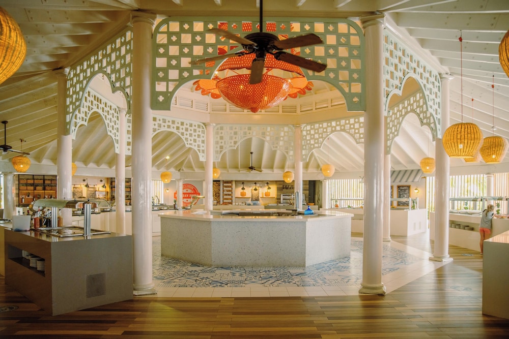 Gran Ventana Beach Resort 9/69