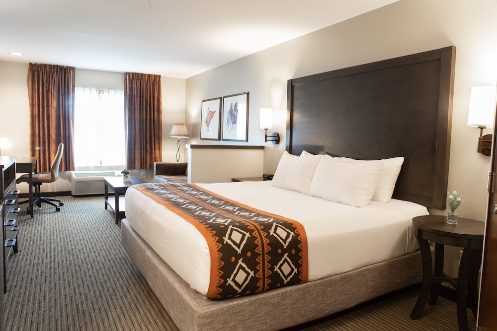 Oxford Suites Pendleton 9/54