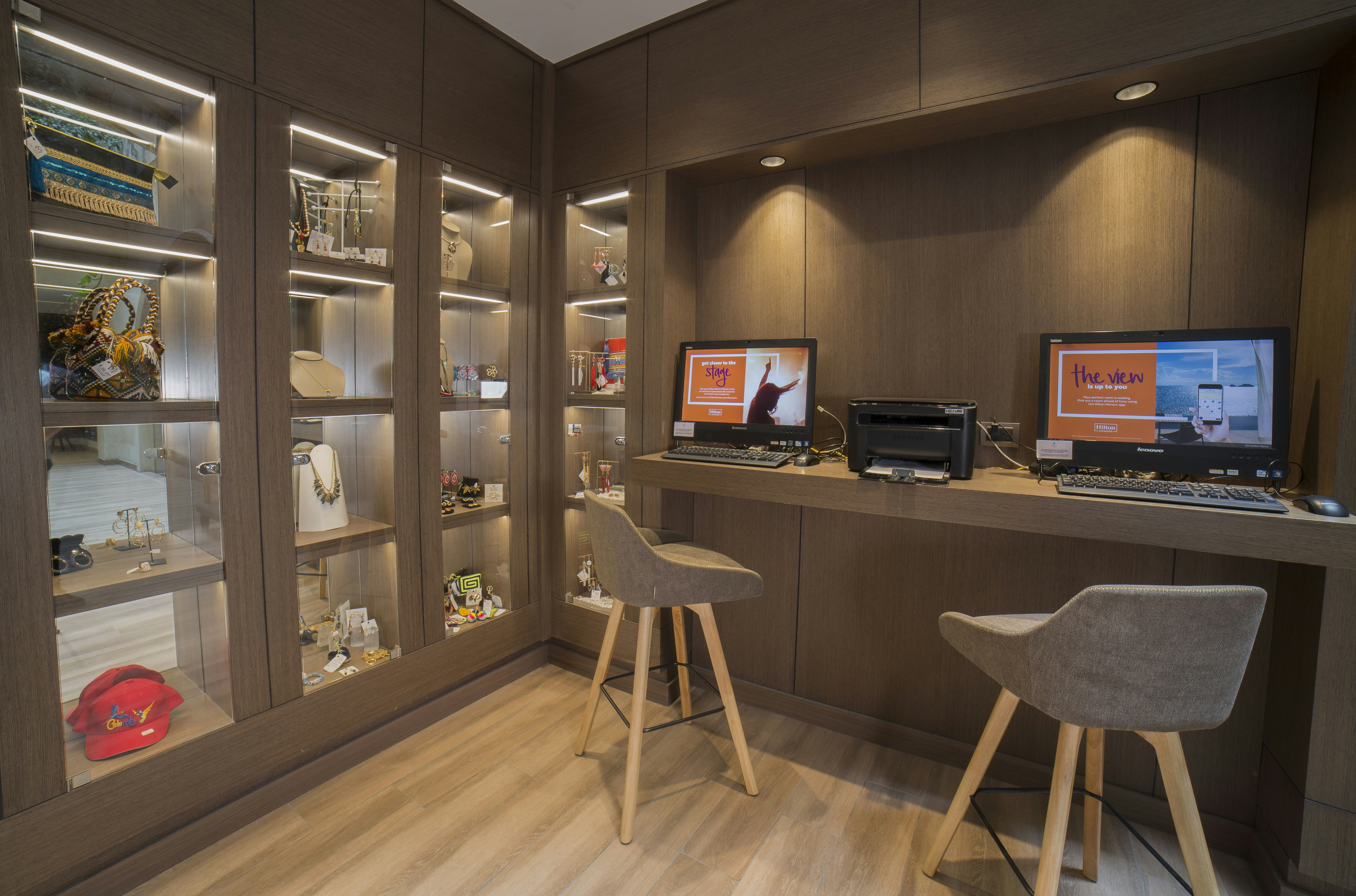 Embassy Suites by Hilton Bogota Rosales 46/50