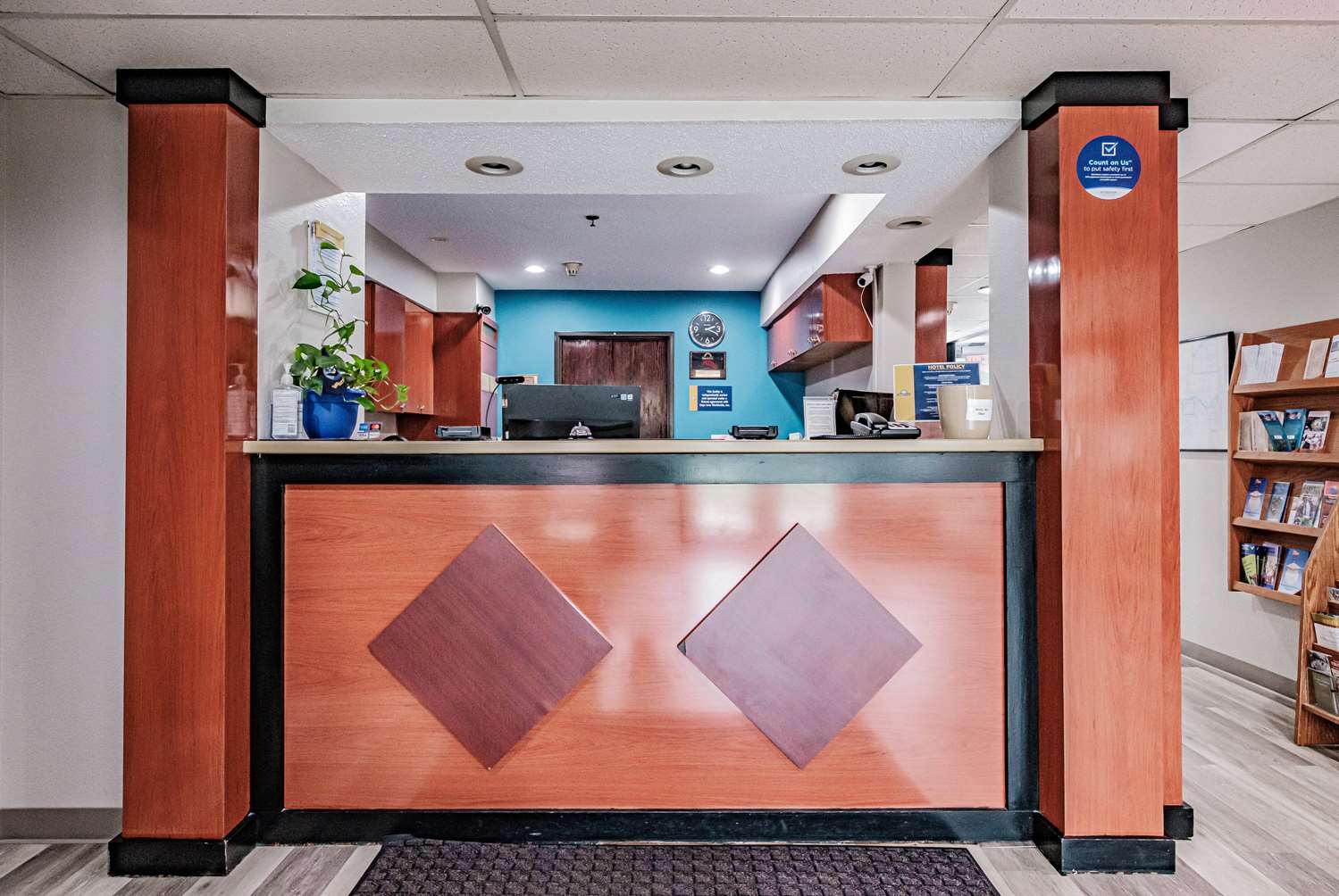 Days Inn by Wyndham Brunswick Bath Area 5/59
