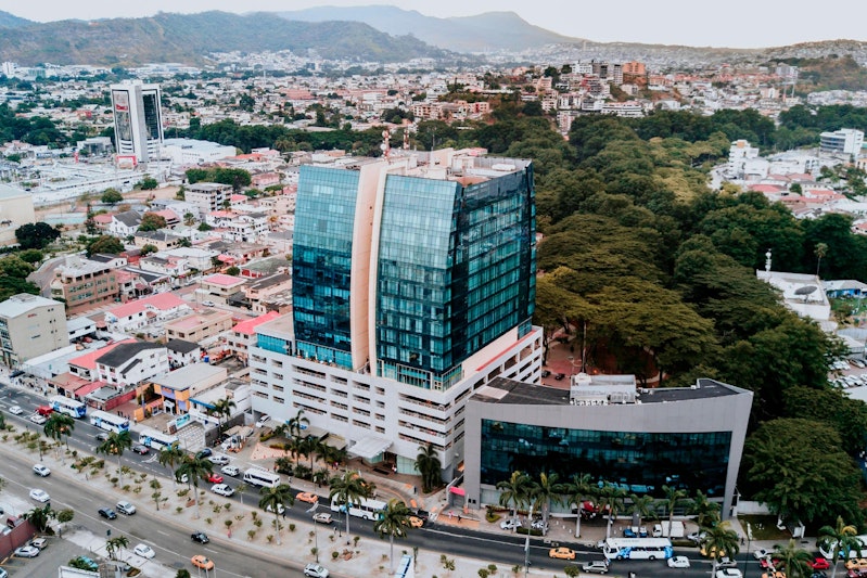 Courtyard By Marriott Guayaquil 1/4