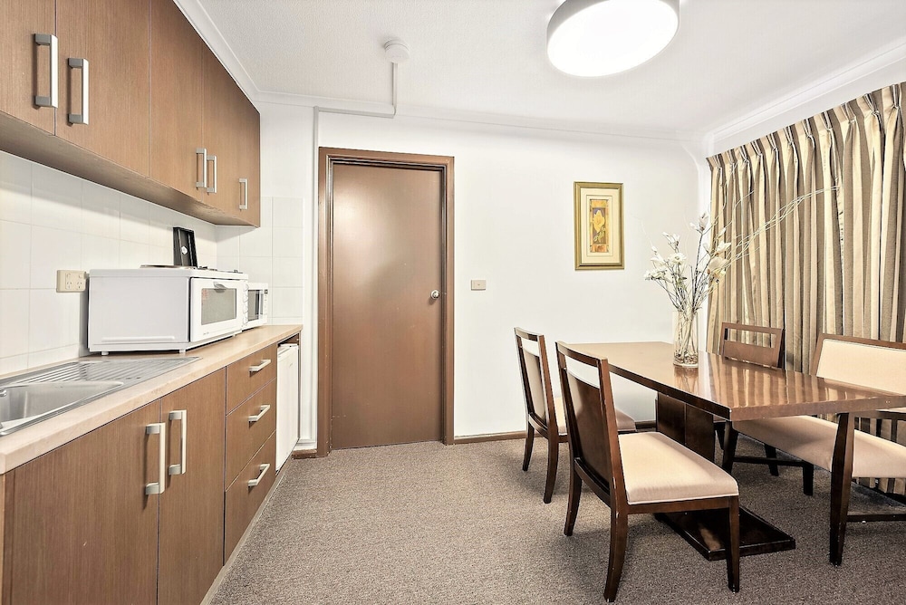 Eltham Gateway Hotel and Conference Centre 18/37