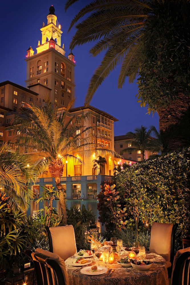 Biltmore Hotel 69/74