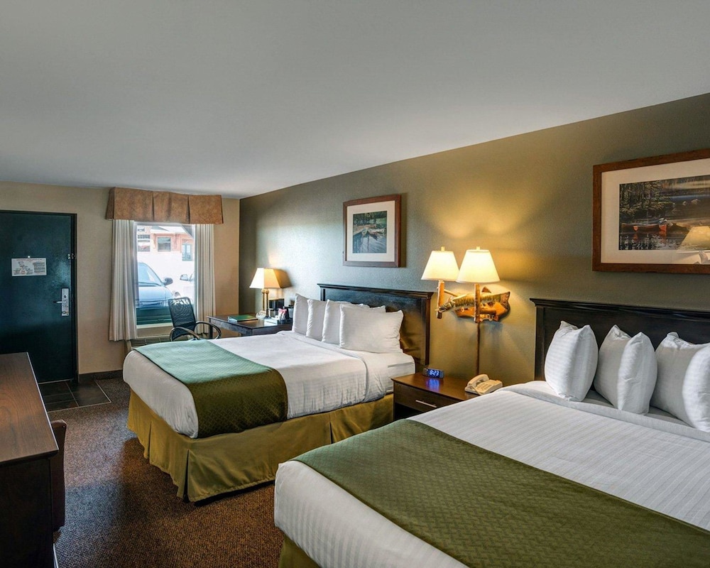Quality Inn Ashland Lake Superior 12/49