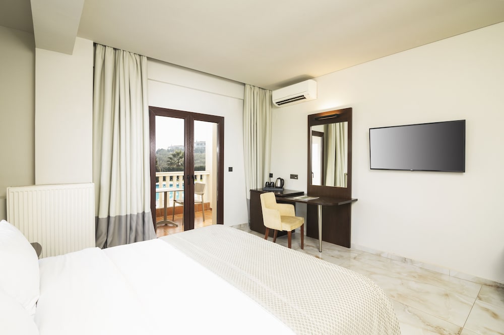 Heaven Hotel 25/54