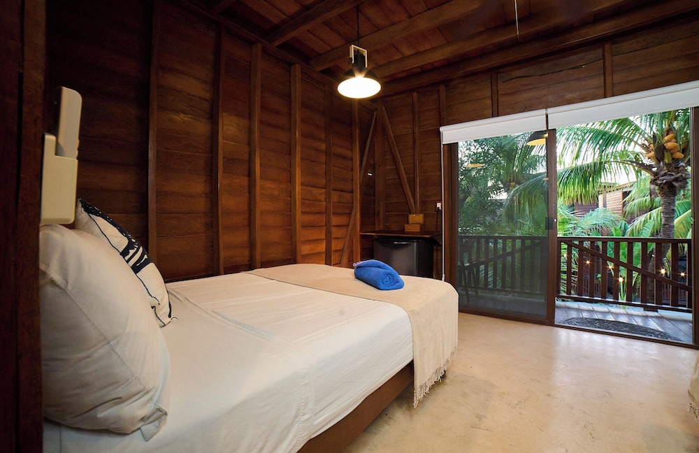 COCONUT BY OOL HOTELS 16/43