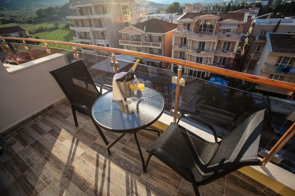 Hotel Montefila 48/62