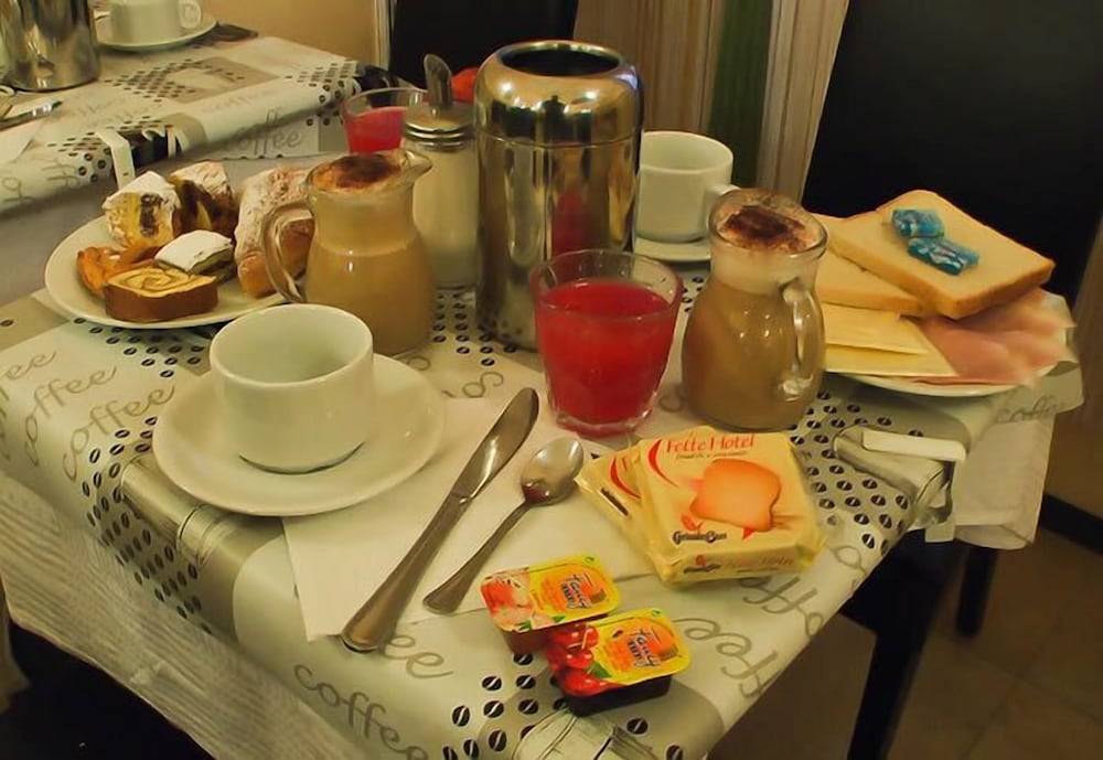 Hotel Maryelen 2 40/50