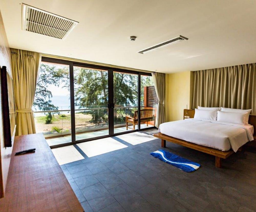 CORIACEA BOUTIQUE RESORT 20/63