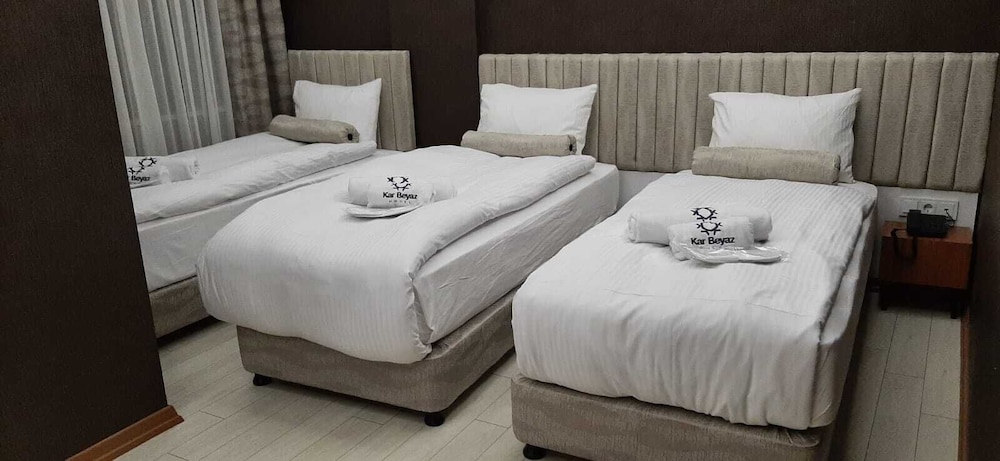 Kar Beyaz Hotel Bursa 10/18