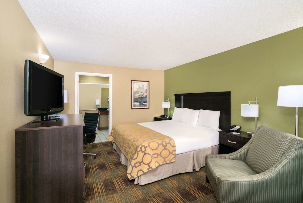 Baymont By Wyndham Prattville/Montgomery 11/47